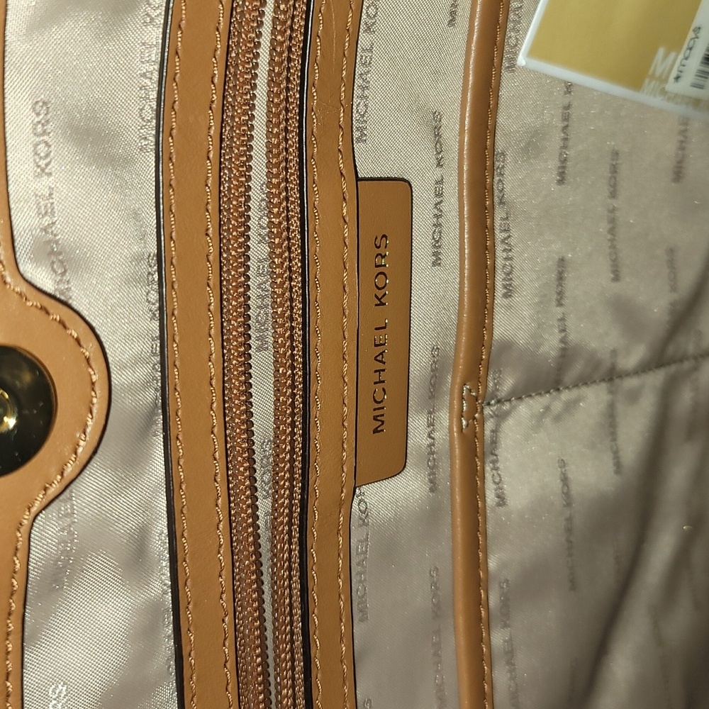 NWT Michael kors monogram  bag - Picture 4 of 5